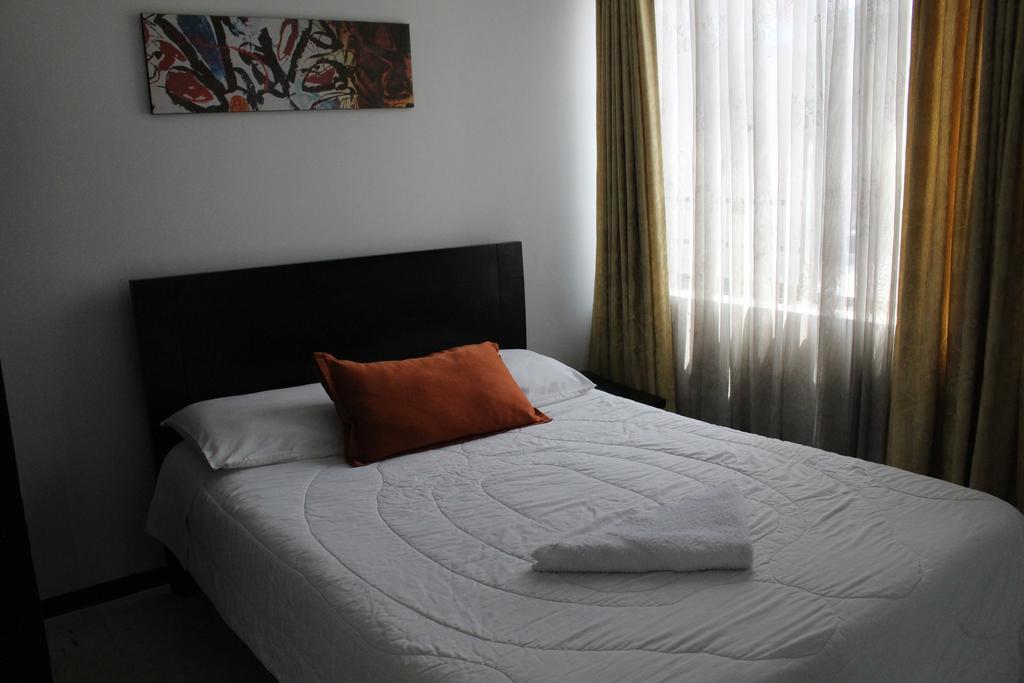 Hotel Bogota Plaza Suite ボゴタ エクステリア 写真