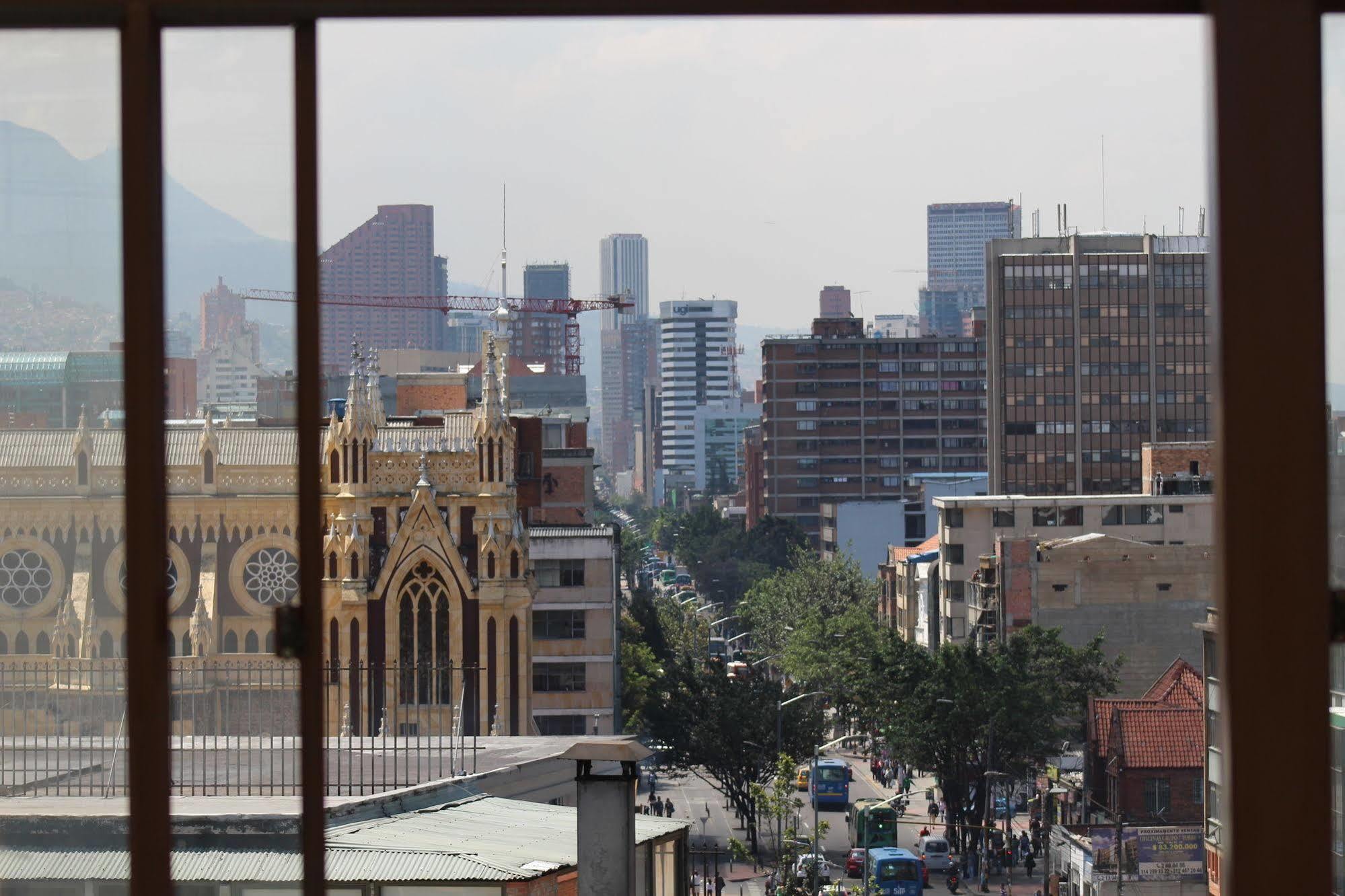 Hotel Bogota Plaza Suite ボゴタ エクステリア 写真