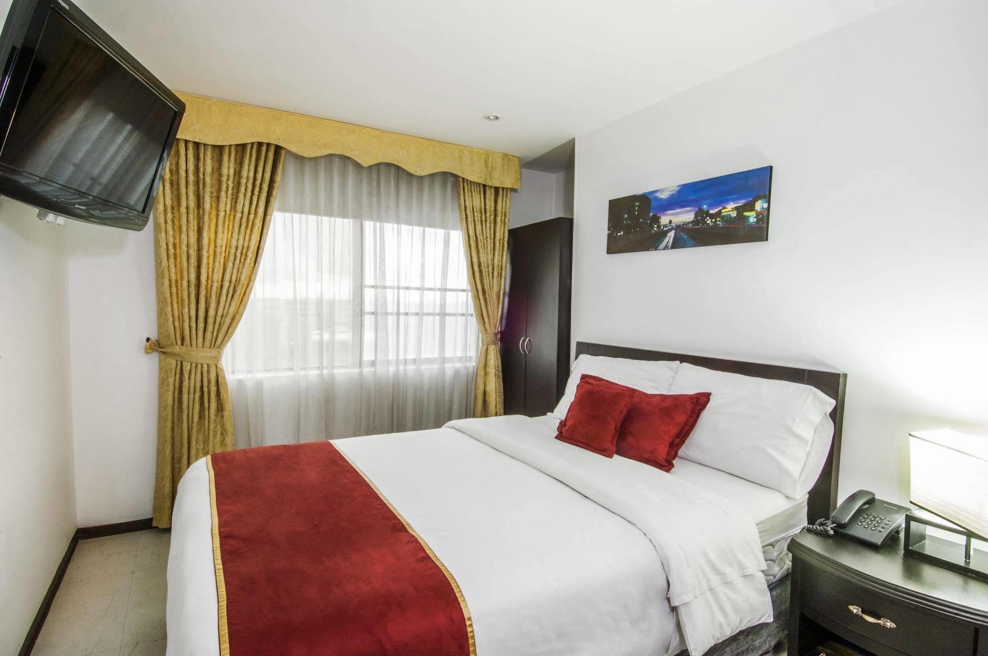 Hotel Bogota Plaza Suite ボゴタ エクステリア 写真