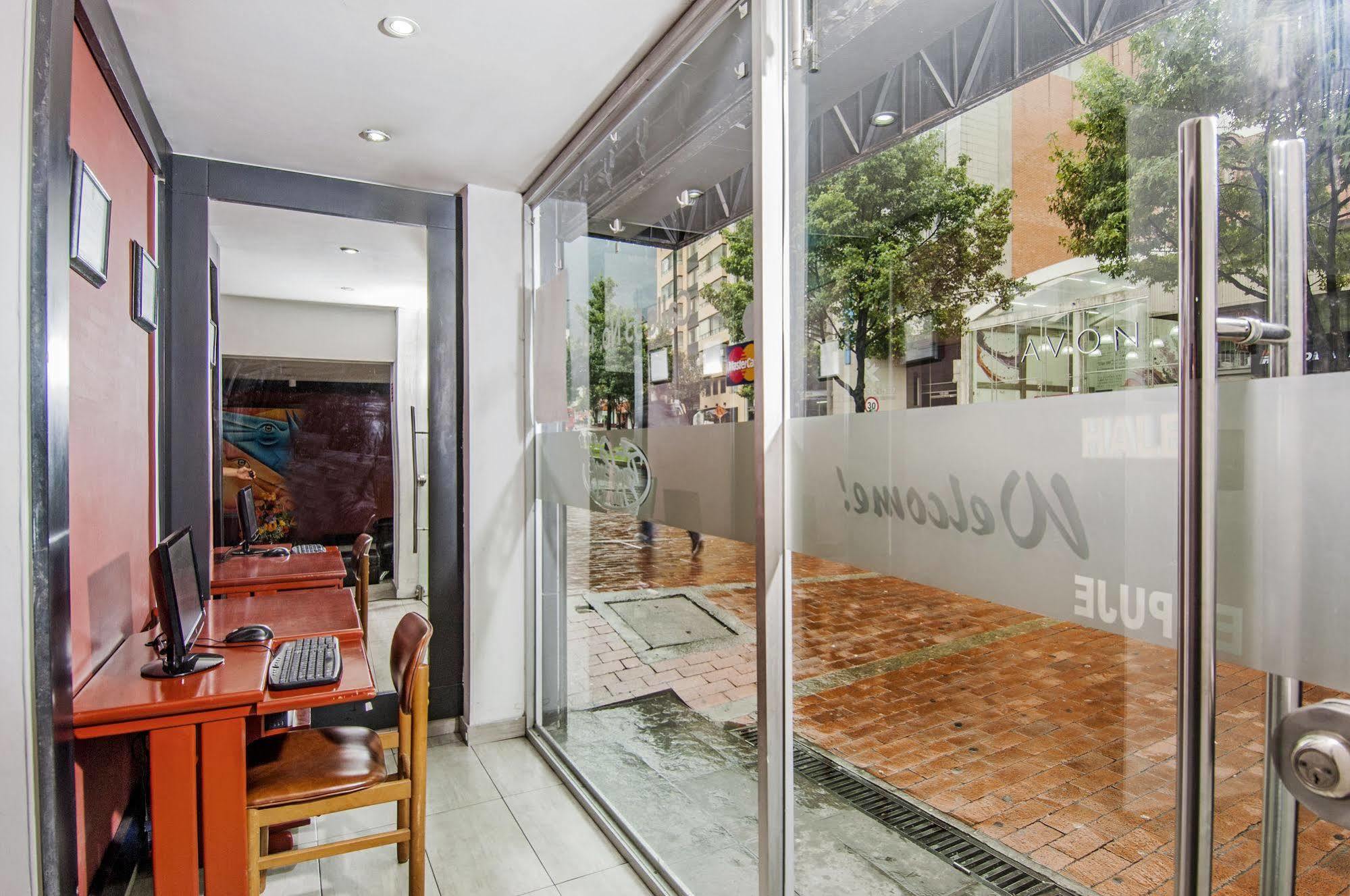 Hotel Bogota Plaza Suite ボゴタ エクステリア 写真